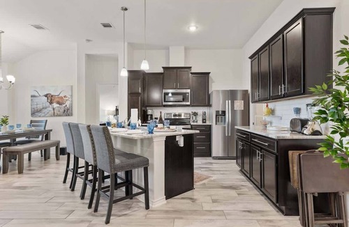 Temple House | NEW* Temple House | Meta, BS&W, Lake | Families, Groups, Insurance Pets OK