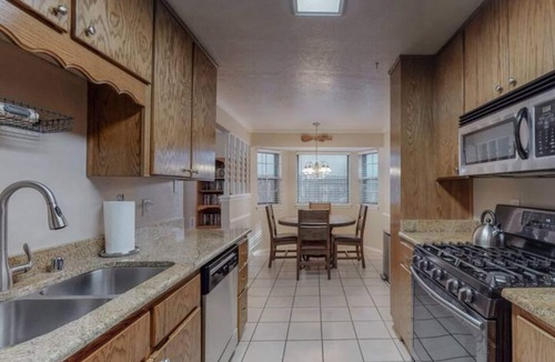 Northeast Heights House | NEW Updated, Private 3/2 Home(King)Near Balloon Fiesta Park, Quiet Neighborhood!