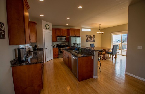 Manson House | Newer Home With Amazing Lake Views, Heated Pool and Game Room. STR Permit #730.