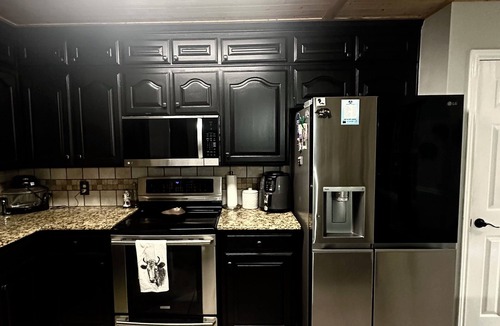 Hawkins House | Newly remodeled 3 BDR home in a gated community, 1 acre, trails and shops nearby