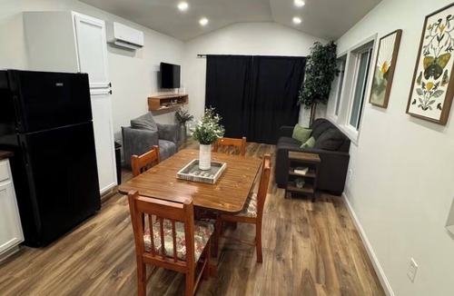 Pontotoc House | Newly Renovated Tiny Home