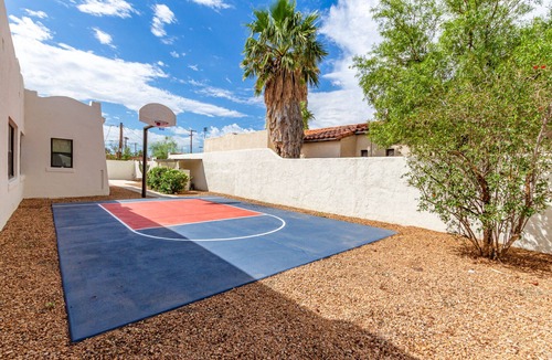 Sam Hughes House | Newly updated charming house with resort-style amenities and centrally located!