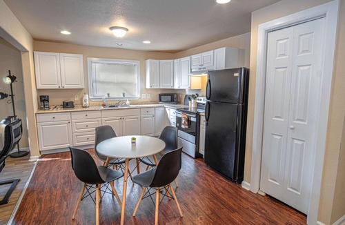 Arena District House | Nice 3br/2ba Near Downtown 2 min At&t Center