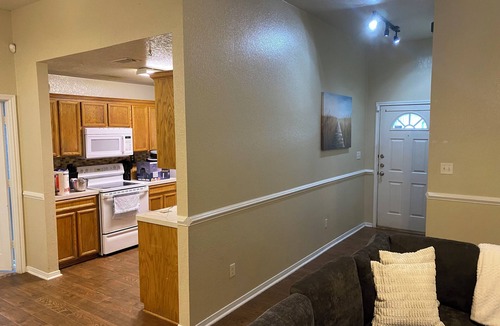 Killeen House | Nice 4 Bed, 2 Bath, 2 Car Garage Home With Spacious Backyard. Quiet Neighborhood