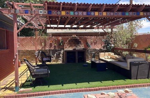 Northeast El Paso House | Nice cozy yet spacious home with very a large rustic feel back-yard.