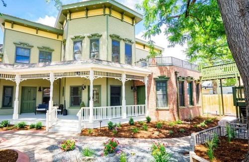 Five Points Hotel | Notorious Outlaw - Curtis Park Club - RiNo