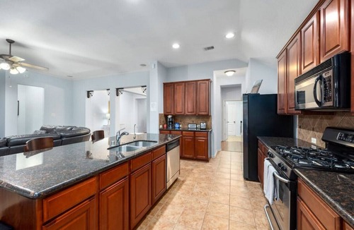 Houston House | NW Houston 4BR Sleeps 9 | Single-Story, Foosball, Covered Patio, Fenced Yard