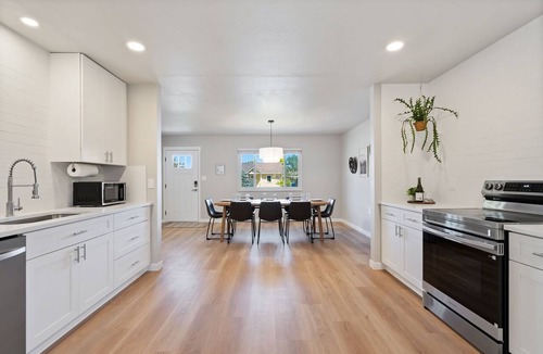 Windsor House | Oak Haus Group Stay w/Fenced Yard & Game Room