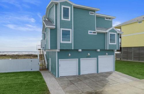 Miramar House | Oceanfront home with pool, large decks, fire pit and private walkover to the beach