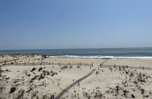 Holgate House | OceanFront, Private Beach Entrance.