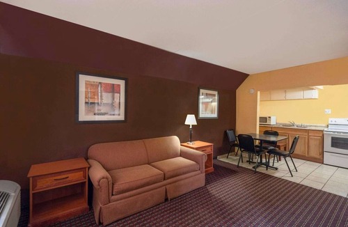 Odessa Apartment | Odessa TX|2 Queen Bed