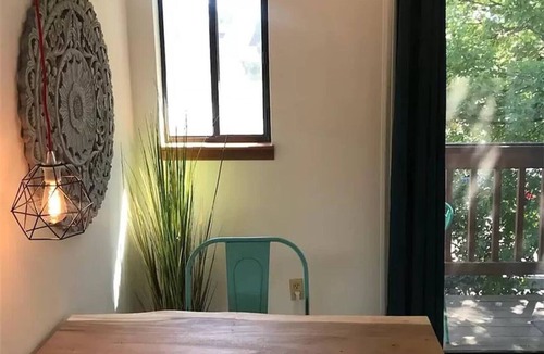 Arvada Apartment | Olde Town Loft-Like 2bed/1bath