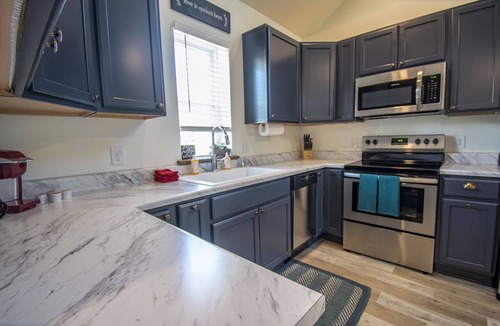 Southeast Omaha House | Omaha’s #1 Unique Tiny House Experience