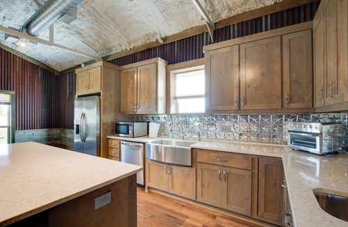 Kemp Apartment | On Spacious Ranch: Quiet Kaufman Studio Cabin!
