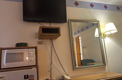 Ontario Hotel | Oregon Trail Motel By Townhouse Ontario Or
