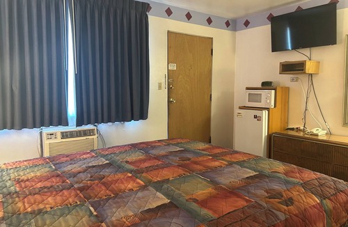 Ontario Hotel | Oregon Trail Motel