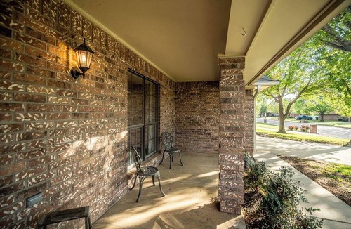 Stephenville House | Oscar's "P"ool House