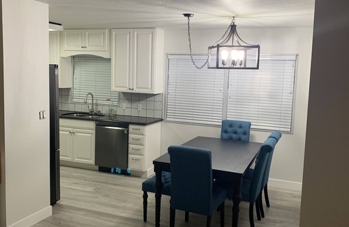 Emmett House | Our little Gem, remodeled and new everything. Close to down town.