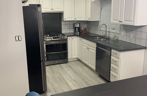 Emmett House | Our little Gem, remodeled and new everything. Close to down town.