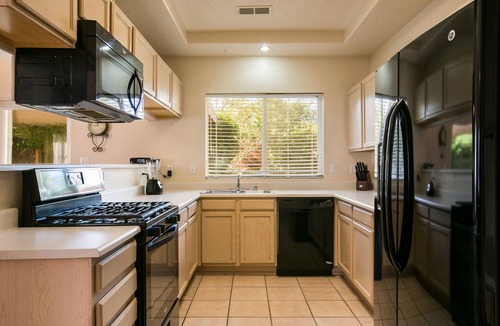 Northeast Heights House | Outstanding Northeast Heights Home Near Casino/Golf/Breweries/Hiking/Dog Park