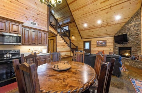 Broken Bow Cabin | Over Yonder-3Bed/Bunks/Pool Table/3.5 Bath