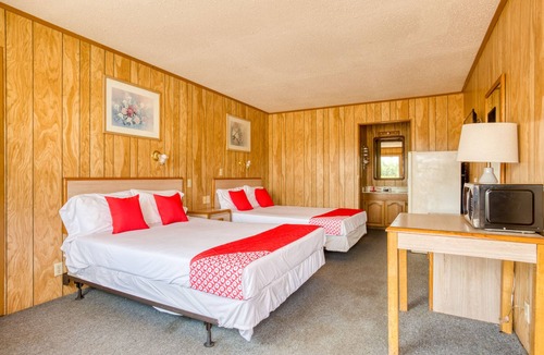 Breckenridge Hotel | OYO Hotel Breckenridge TX Hubbard Creek Lake
