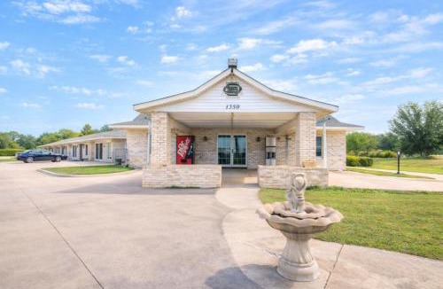 Decatur Hotel | OYO Hotel Decatur TX Hwy 287 Northwest