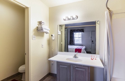 Decatur Hotel | OYO Hotel Decatur TX Hwy 287 Northwest