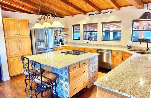 Lajitas House | Palo Santo: Lajitas' Premier Luxury Rental