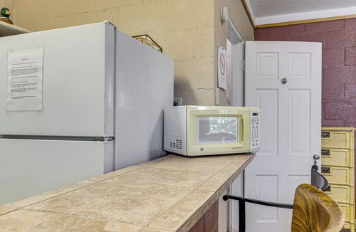 Whitney Apartment | Patio & Trail Access: Lake Whitney Studio!