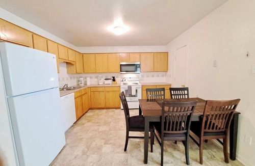 Harker Heights House | Peaceful 3-Bedroom Townhome with 1 Car Garage in Harker Heights