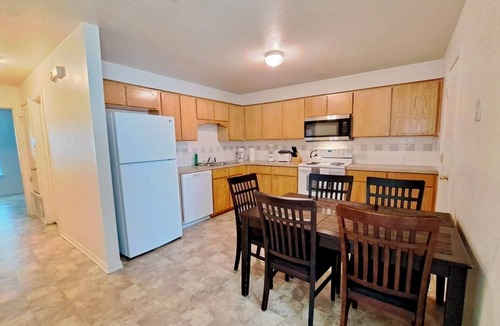 Harker Heights House | Peaceful 3-Bedroom Townhome with 1 Car Garage in Harker Heights