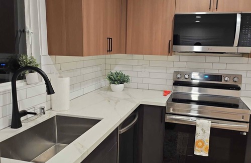 Gatewood House | Peaceful 3-bedroom house in welcoming Seattle neighborhood