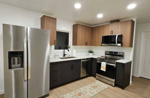 Gatewood House | Peaceful 3-bedroom house in welcoming Seattle neighborhood