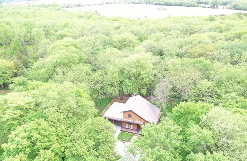 Walton Cabin | Peaceful cabin outside of Lincoln