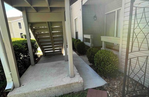 April Sound Condo | Peaceful condo by the lake