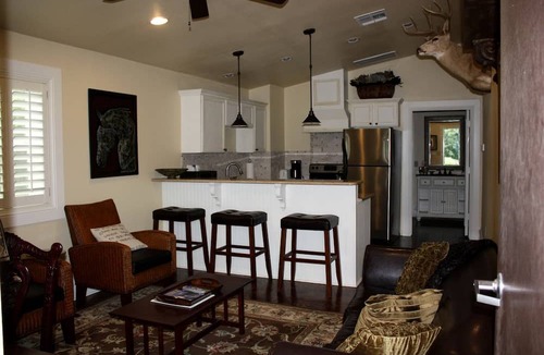 Weatherford Cabin | Peaceful Cottage on Farm in Idyllic Countryside near Fort Worth, Texas