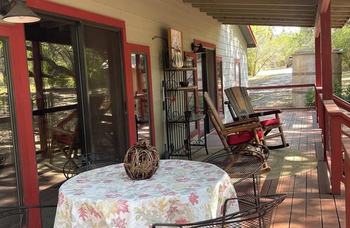 San Antonio Cabin | Peaceful,Country Cabin in Helotes: Fire Pit under an Umbrella of Huge Oaks