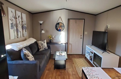Concho Bed & Breakfast | Peaceful getaway for 2, dog friendly