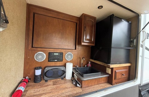 Jasper House | Peaceful RV perfect balance of escape, lakeside views, easy lake access, & fun!