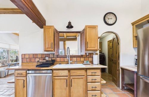 Santa Fe House | Peaceful, Serene Retreat with Guest House Option