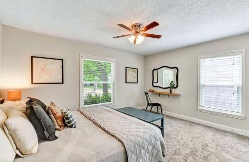 Dean Highland House | Pecan Hill House