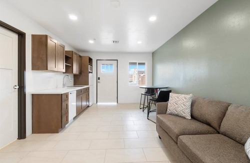 Safford Apartment | Peppertree Studios D8