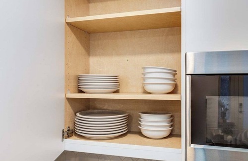 Broadway House | Perch - Howell Haven 33: Pet-Friendly Urban Haven in Historic Capitol Hill