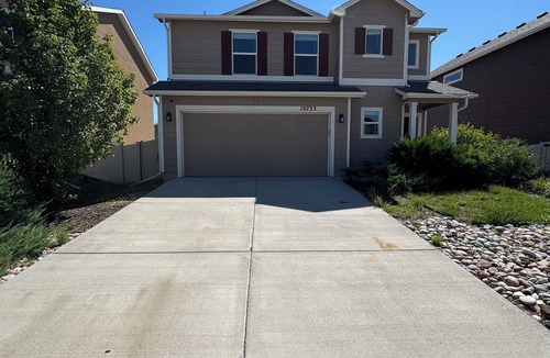 Fountain House | Perfect 3-bedroom house with AC in welcoming Fountain