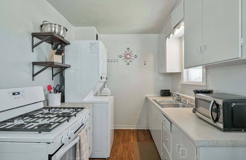 Asian District Apartment | Perfect for travel workers ✈️, budget-friendly for long stays🏠!