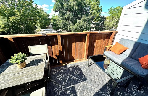 Central Boulder Apartment | Perfect location!! Close to CU and Pearl St. Mall