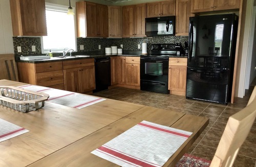 Platte Cabin | Perfect lodging for fishermen, hunters and family gatherings! Sleeping for 12.