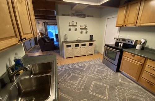 Wauconda Cabin | Perfect outdoorsman retreat! Centered around many lakes and public access areas