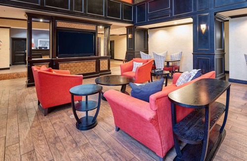 Waco Hotel | Perfect Relaxation for Baylor Visitors| 2 Units, Free Parking, Indoor Pool!